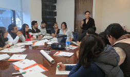 Cursos de desarrollo humano y trabajo en equipo