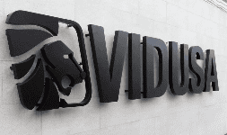 Anuncios publicitarios en 3d con separadores en L