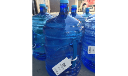 Agua desmineralizada para la industria electrónica