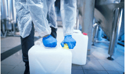 Plurasolv EB (Butil cellosolve, 2-butoxietanol, butil glicol) para la formulación de productos de limpieza industrial