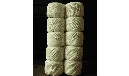 Hilos de rafia para uso agrícola