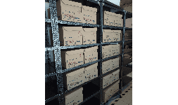 Estantería con cajones para gavetas