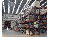 Estantería con picking metálica