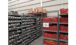 Estantería con picking metálica