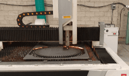 Corte de acero inoxidable plasma o laser 