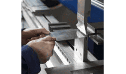 Doblado de lamina en acero inoxidable