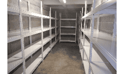 Estantería metálica para hospitales