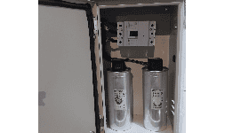 Bancos de capacitores fijos con interruptor de 15 Kvar 240 Volts