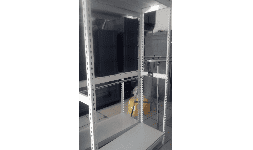 Rack para exhibición de ropa y anaquel