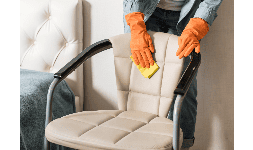 Emulsión de silicón para abrillantar muebles de vinilo