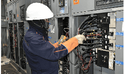Obra eléctrica y desarrollo de trabajos