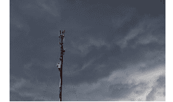 Postes monopolares para telecomunicación por antenas