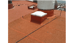 Impermeabilización con sistema prefabricados para losas aplicado con soplete y gas a una temperatura de 350 grados.