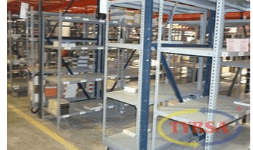 Estantes y racks industriales