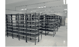 Anaqueles y estantes metálicos