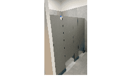 Mamparas con acabado en acero inoxidable TECMA