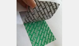 Etiquetas de poliester