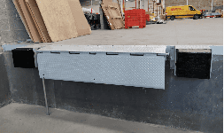 Mini docks para almacenes de carga y descarga