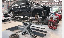 BANCOS DE ENDEREZADO PARA LA INDUSTRIA AUTOMOTRIZ