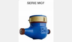 Medidor Marca intecnika modelo mcf Tipo Velocidad chorro Multiple de Transmisión Magnetica, Cuerpo de extremos Roscados.