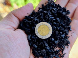 Caucho granulado 1-5 mm para pisos amortiguantes costal 30 kg netos