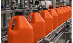 Envasado de líquidos en frascos rígidos para uso industrial Kunstoff