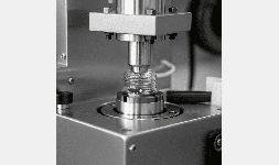 Engargoladoras automáticas y semiautomáticas