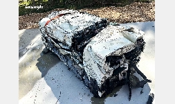 ENERPAT SCE5000 Prensa Compactadora Hidráulica de Chatarra Automotriz