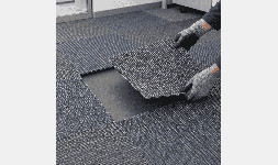 Alfombras modulares para oficinas y espacios comerciales